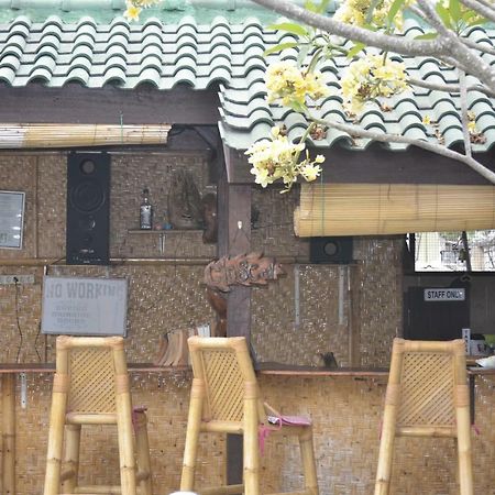 Villa Yukie Senggigi Montongbuwoh Екстериор снимка