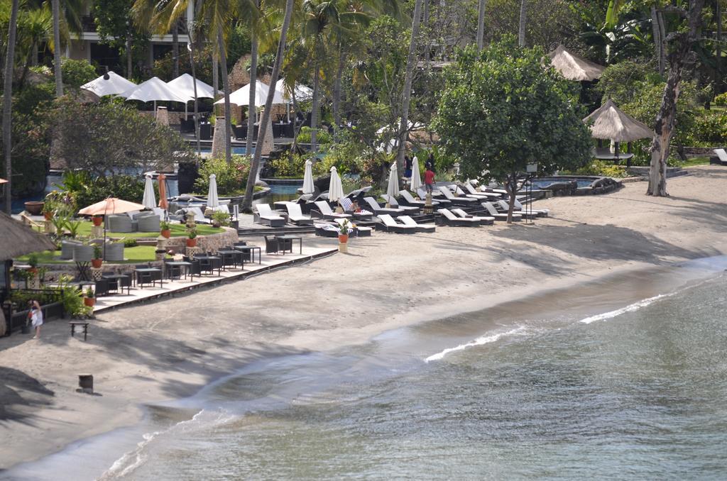 Villa Yukie Senggigi Montongbuwoh Екстериор снимка