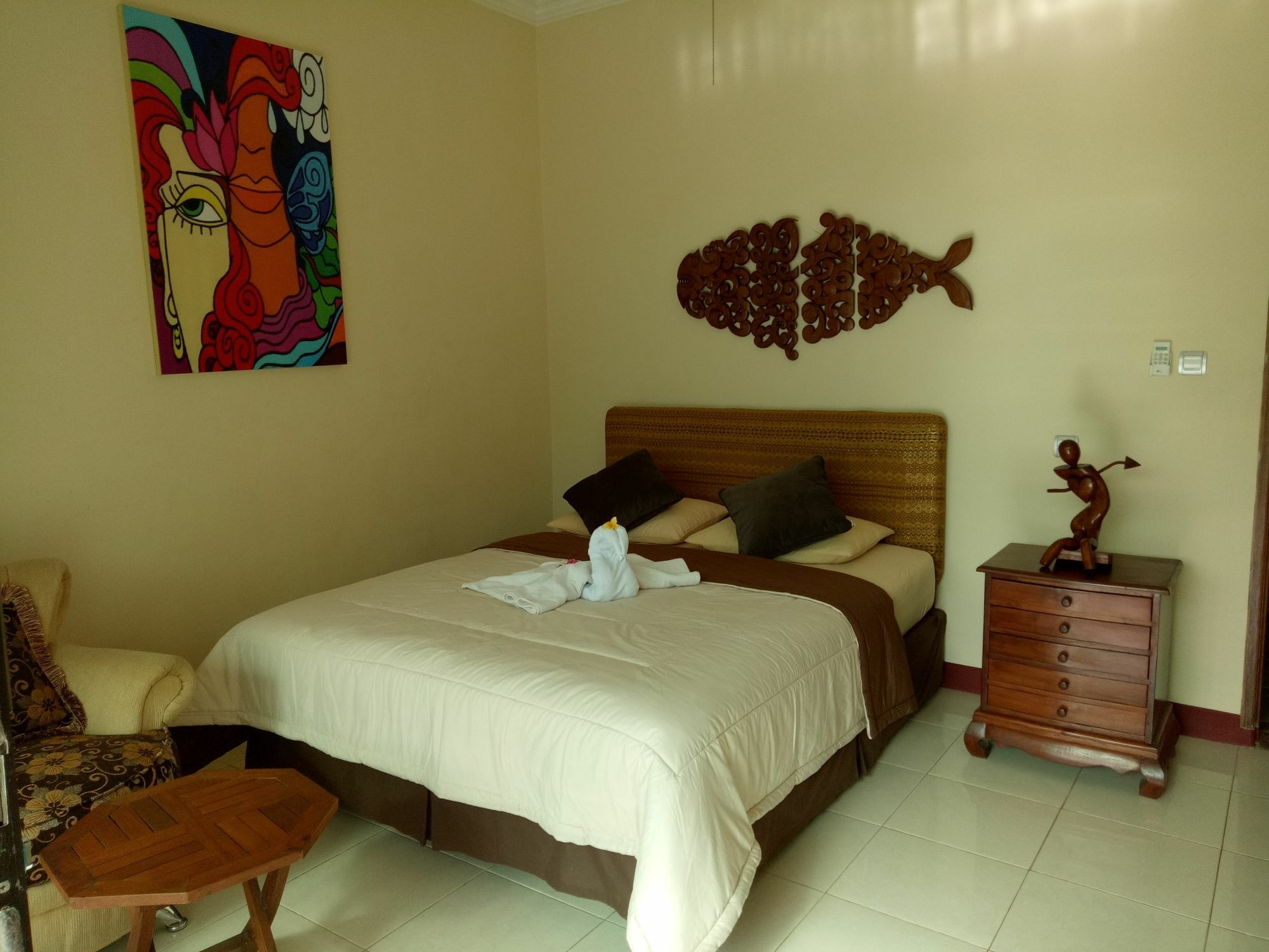 Villa Yukie Senggigi Montongbuwoh Екстериор снимка